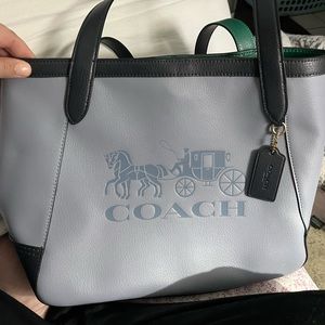 Brand new coach tote. Never used but I took the tags off.. 😢